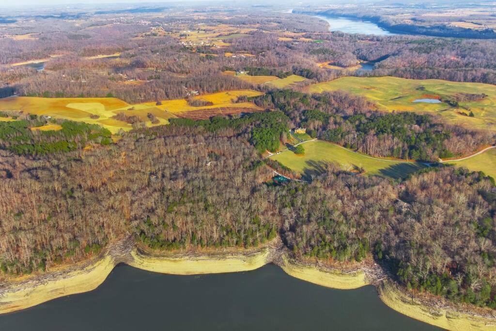 Fawn Run On Lake Cumberland Nancy المظهر الخارجي الصورة
